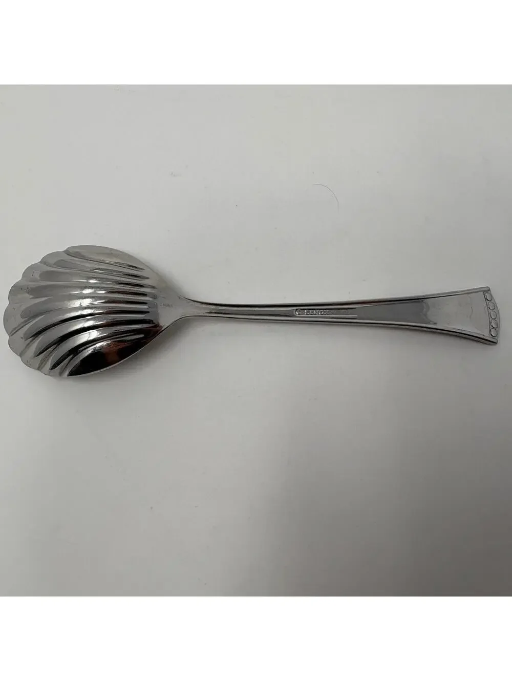 Lenox Butler's Pantry 18/8 Stainless Steel Shell 6 1/4